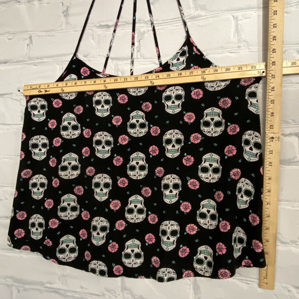 Plus Skull & Roses Tank - Picture 4 of 6